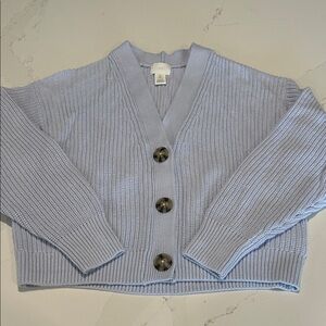 H&M Women's Light Blue Short Cardigan Sweater Boxy Fit Buttons Size Small